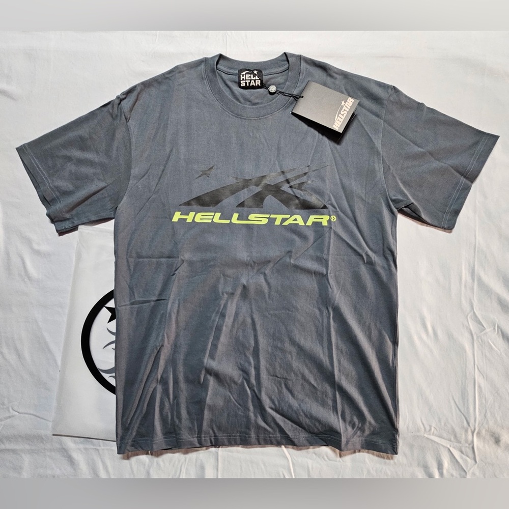 Men’s Gray Graphic Logo T-Shirt Hellstar